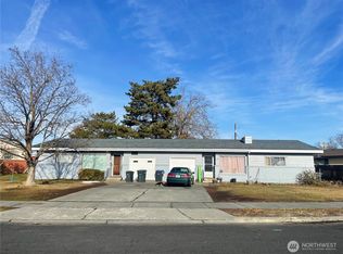 604 W 606 Crest Dr #WA, Moses Lake, WA 98837