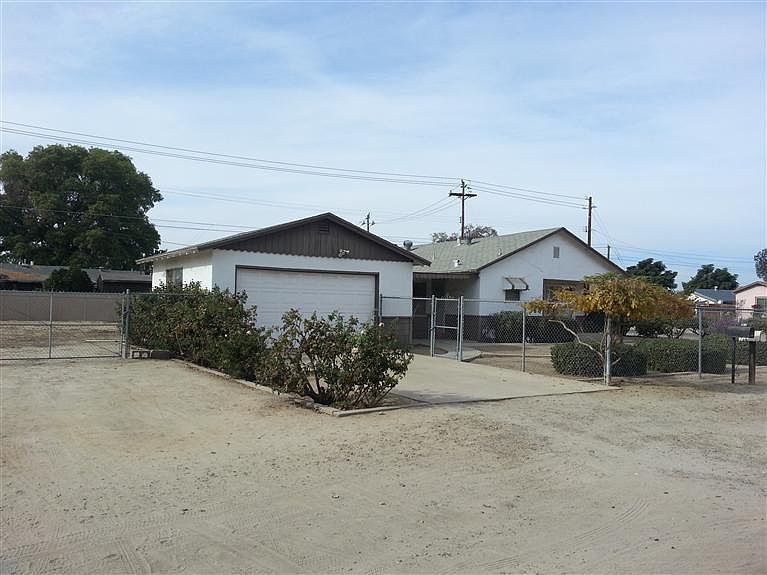 2nd image of 2255 S Lewis Ln