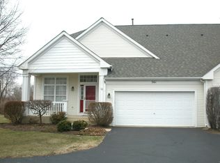 361 Cascade Ln, Oswego, IL 60543