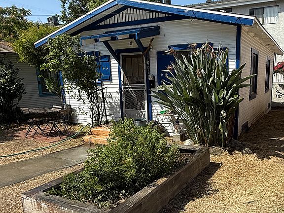 5th image of 608 E Angeleno Ave
