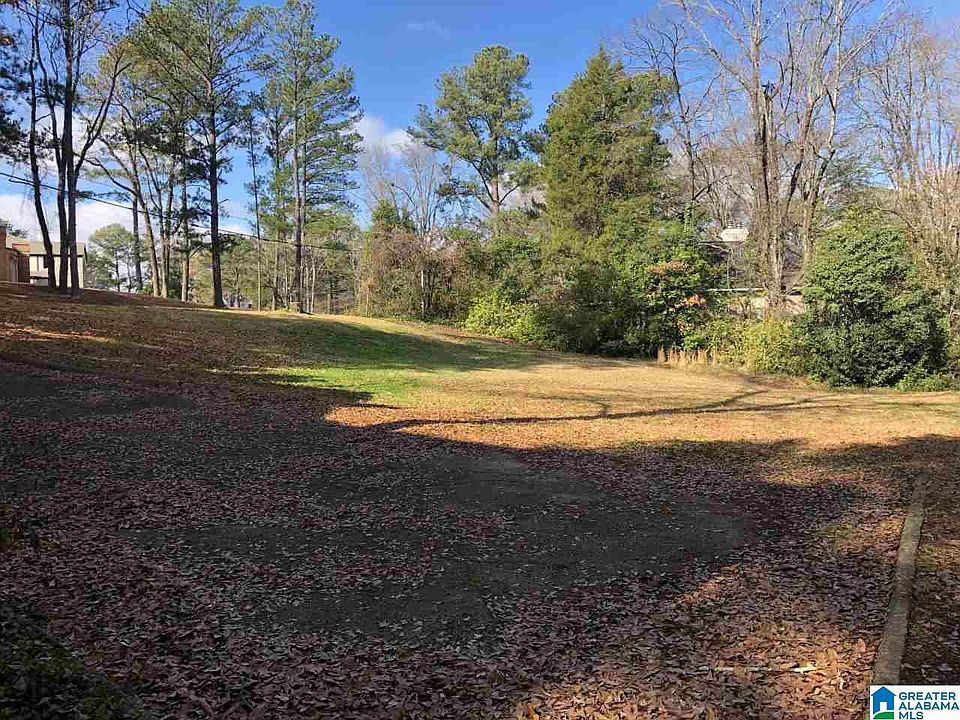 2nd image of 923 Overlook Rd N #19
