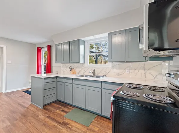 1116 Poindexter Ave, Cleburne, TX 76033