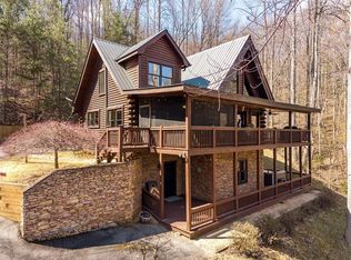 91 Whispering Lake Way, Blue Ridge, GA 30513