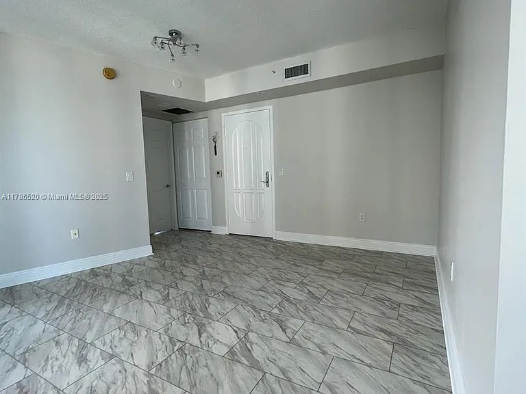3370 Hidden Bay Dr #610 — Photo 4