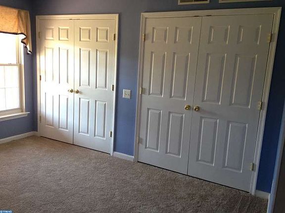 5th image of 6 Crenshaw Ct