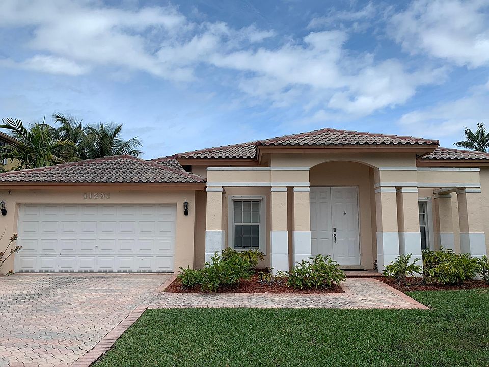 1st image of 11291 NW 61st St