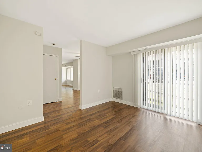 909 Timber Creek Rd — Photo 10