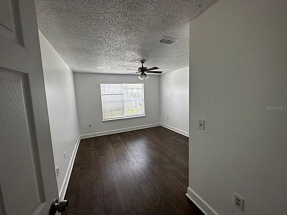 5th image of 1218 Bermuda Lakes Ln Unit 203
