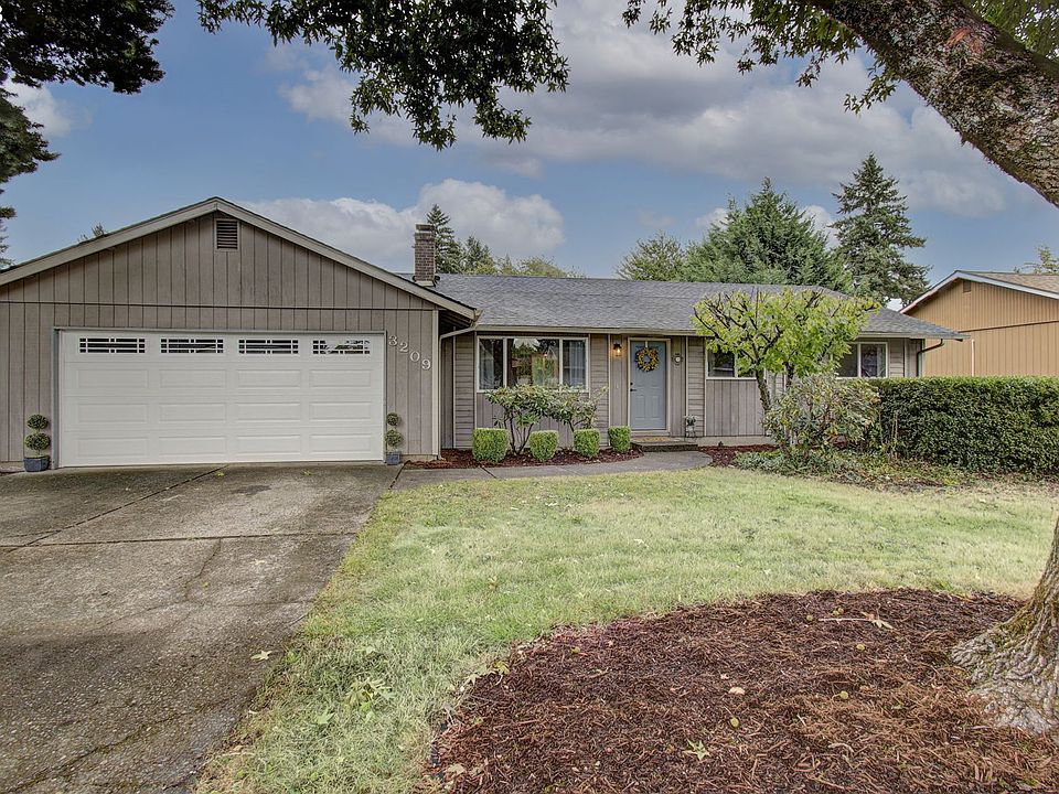 1st image of 3209 NE 135th Ave