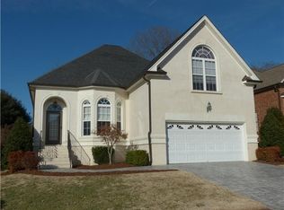 1110 Isaac Franklin Dr, Gallatin, TN 37066
