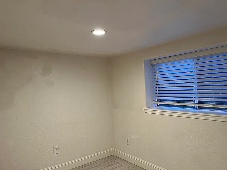 14981 Foothill Blvd #B — Photo 7