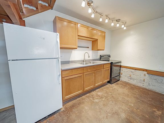 5th image of 293 Whitmore St APT 9