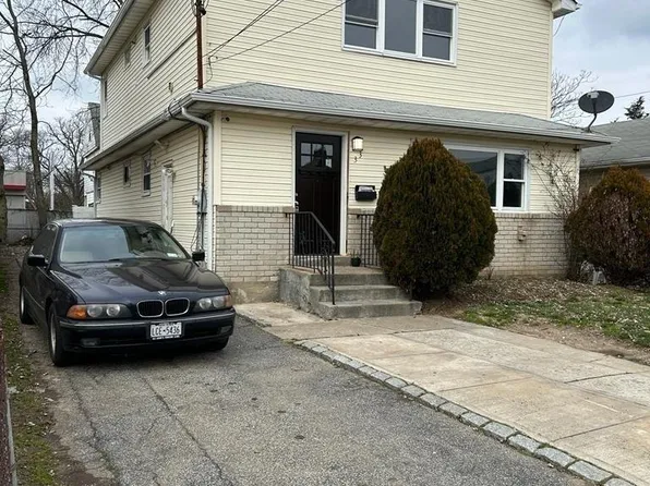 33 Mason Street, Hempstead, NY 11550