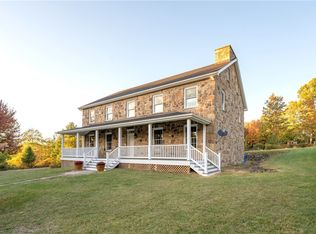 53 Blackberry Rd, Jeannette, PA 15644