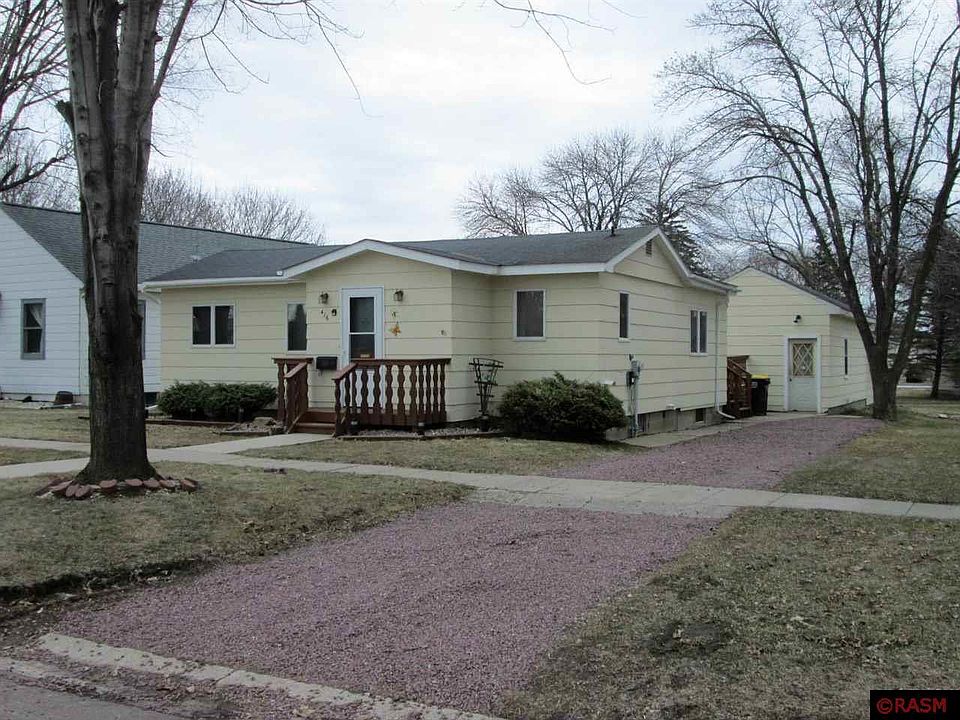 1st image of 416 4th St N