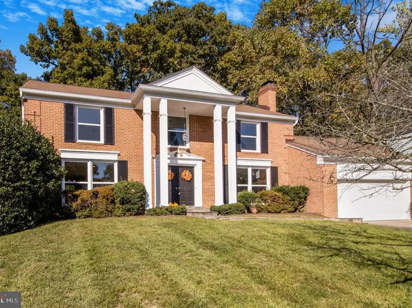 11037 Powder Horn Dr, Rockville, MD 20854