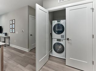 1512 W Elizabeth Ave #127, Linden, NJ 07036