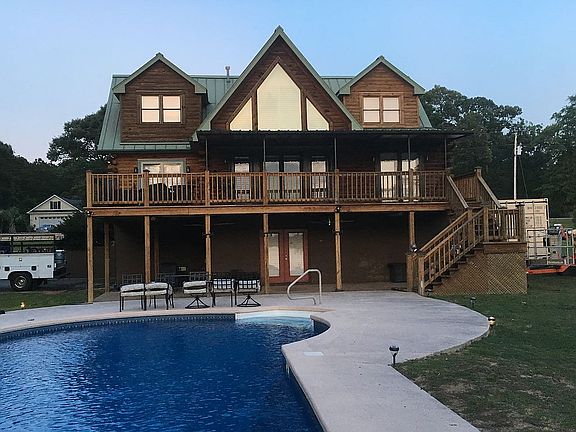 4th image of 1092 Lesesne Dr