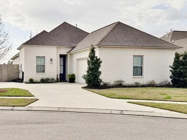 43337 Pond View Dr, Prairieville, LA 70769