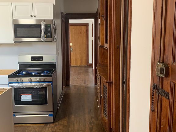 2nd image of 2008 W Thomas St #1