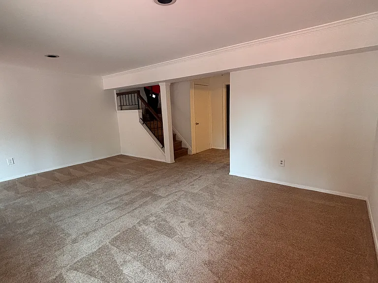 18529 Eagles Roost Dr — Photo 68