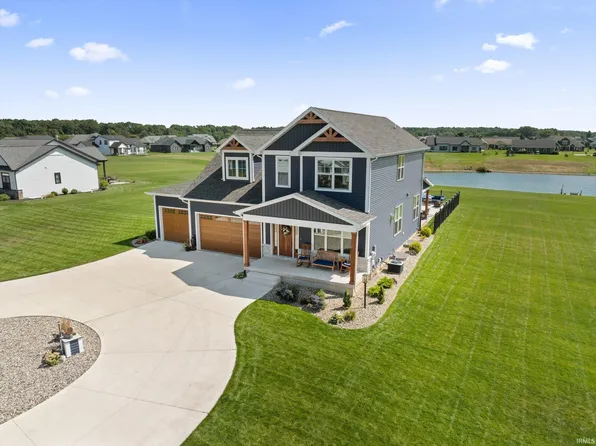 30860 Villa Dr, Granger, IN 46530