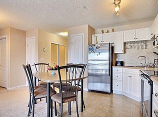 7511 171st St NW, Edmonton, AB T5T6S7