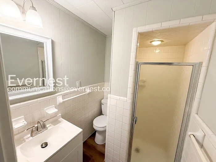 9825 Maple Ln — Photo 7