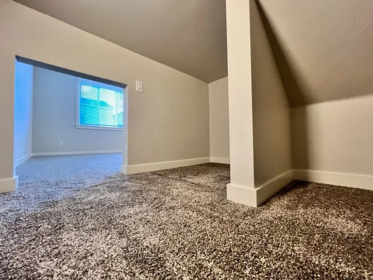 3121 N Lochness Ave — Photo 12