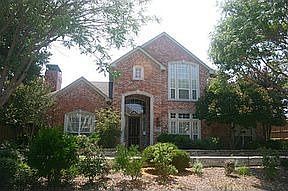 2nd image of 3208 Langley Dr