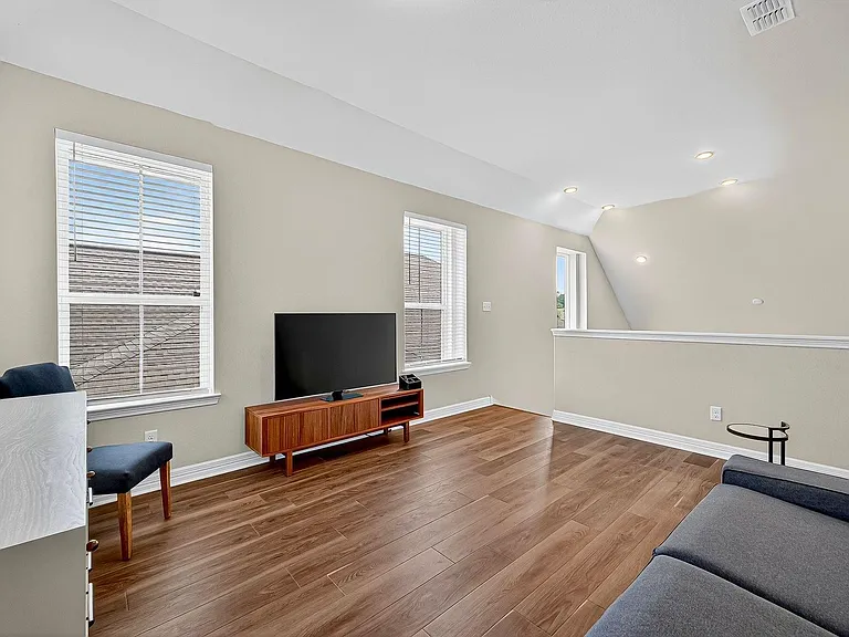 24607 Carleton Lake Ln — Photo 27