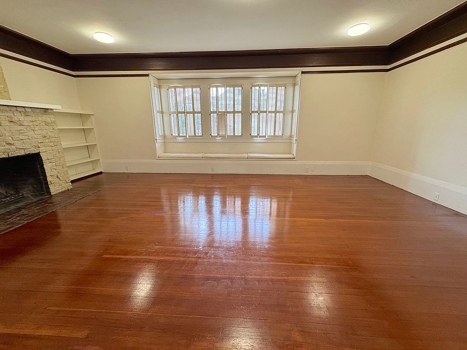 1st image of 274 10th Ave APT 2
