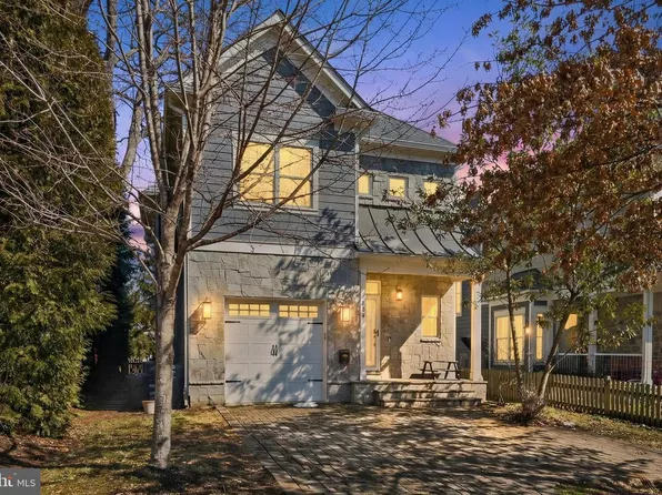604 N Oak St, Falls Church, VA 22046