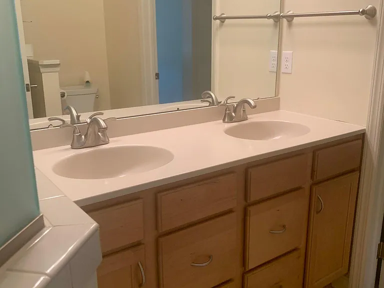 118 Steeplechase Ct — Photo 10