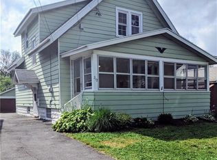212 Berwick Rd S, Syracuse, NY 13208