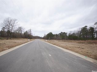 6117 Creekwater Dr, Bryant, AR 72022