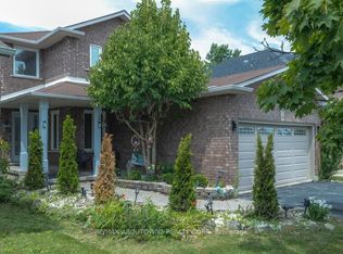 14 Sable Dr, Hamilton, ON L9K 1K9