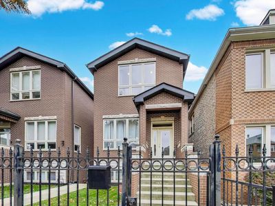 1045 W 34th Pl, Chicago, IL, 60608