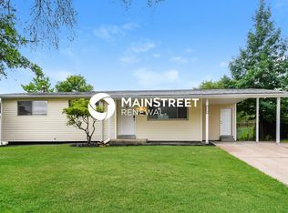 1820 Yaqui Dr, Florissant, MO 63031