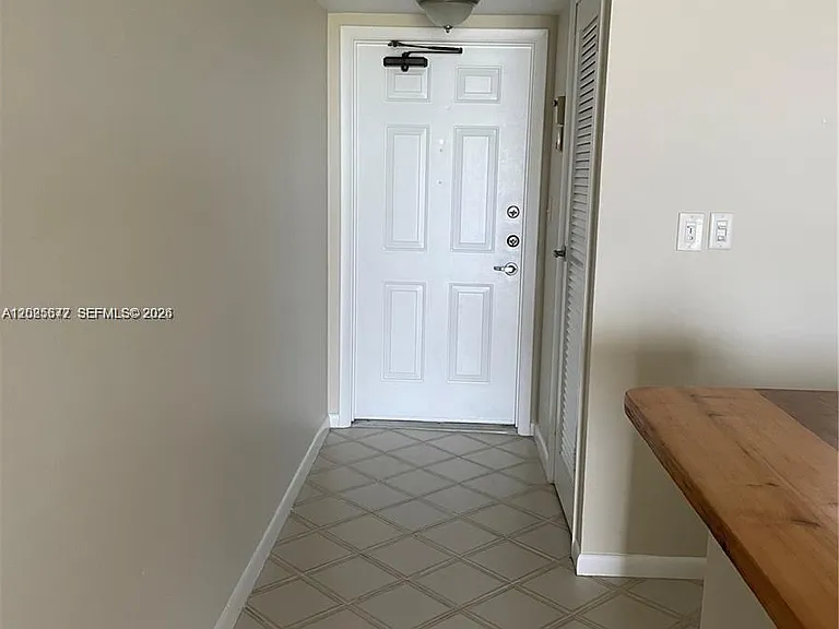 3100 W Rolling Hills Cir #502 — Photo 6