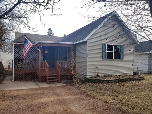 511 North ASH AVENUE, Marshfield, WI 54449