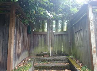 136 N 75th St, Seattle, WA 98103