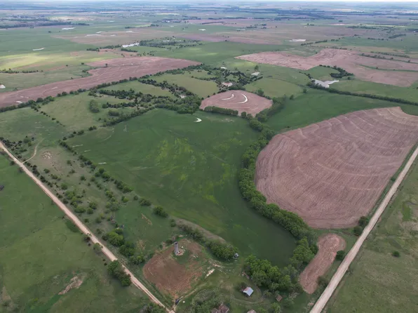 797 Camp Rd, Carlton, KS 67448