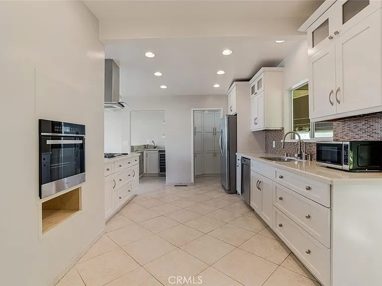 3844 Bobstone Dr — Photo 17