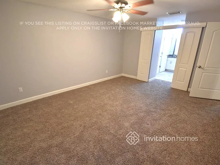 2363 Ambrose Ln — Photo 10