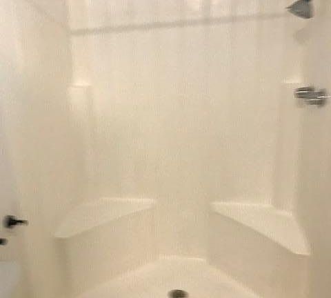 5th image of 417 E Avenue Q3 #8