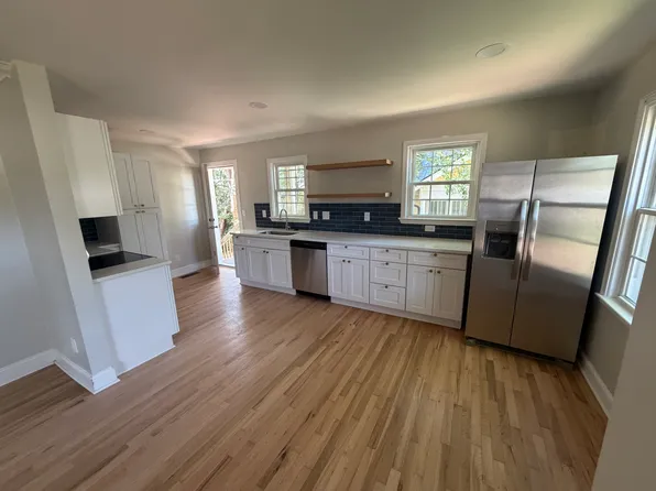 25 Oak St, Belmont, NC 28012