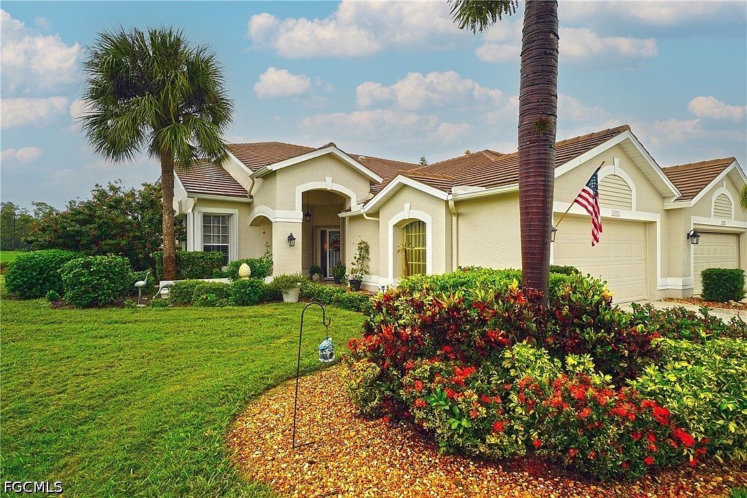 14971 Hickory Greens Ct