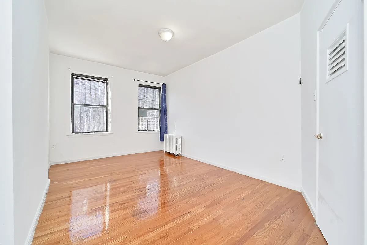 Building Photo - 294 Convent Ave #8