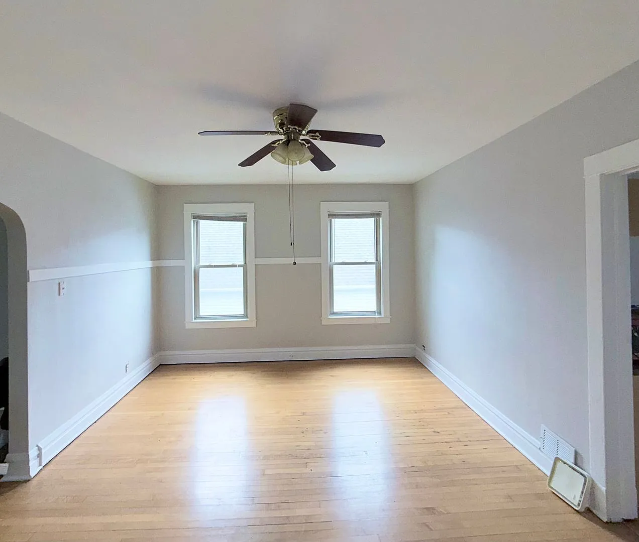 521 Beloit Avenue — Photo 1